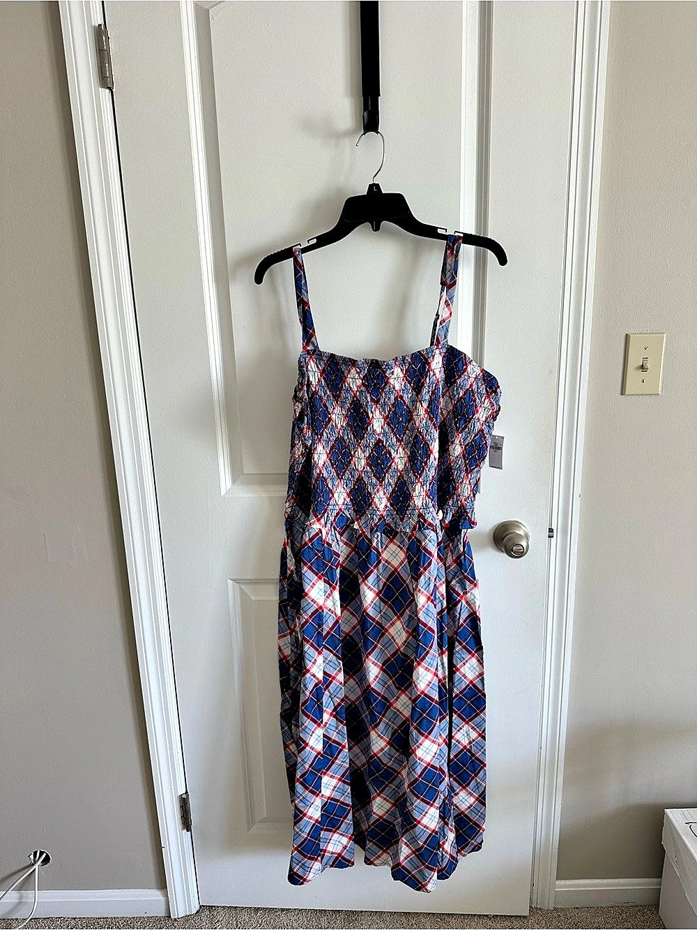 Old Navy Fit & Flare Smocked-Bodice Midi Dress Blue & Red Medium